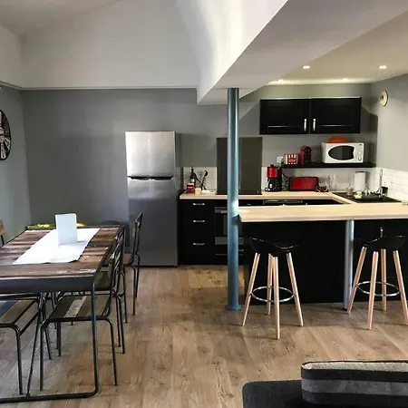 Lejlighed Tres Beau Duplex 2 Chambres ,90 M2 Lumineux .