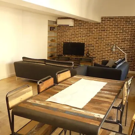 Tres Beau Duplex 2 Chambres ,90 M2 Lumineux . Lejlighed *